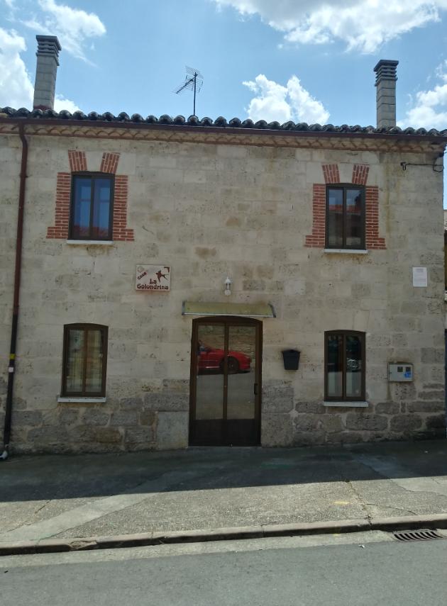 Casa Rural de Alquiler, "La Golondrina"